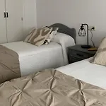 Casa Porto Meloxo Playa * Эль-Грове