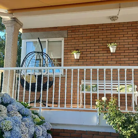 度假居 Casa Porto Meloxo Playa 格罗韦